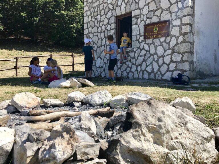 passeggiata-per-bambini-al-rifugio-la-fossa