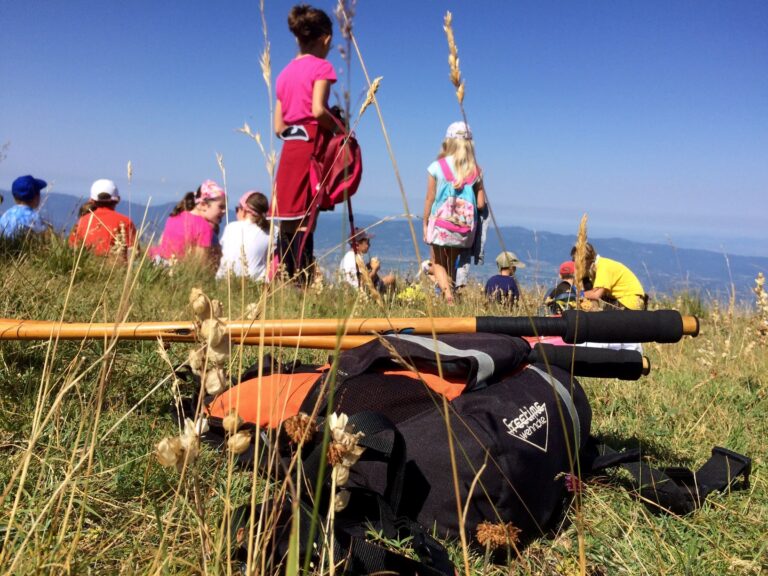 pulizia-della-montagna-con-i-bambini