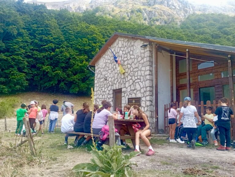 passeggiata-per-bambini-al-rifugio-la-fossa-terminillo